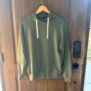 Buffalo | Hoody  Size Medium